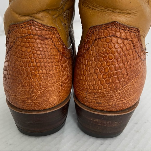 Justin Vintage women’s Tan-Brown Leather Lizard Print Embroidered Cowboy Boots - Picture 7 of 15